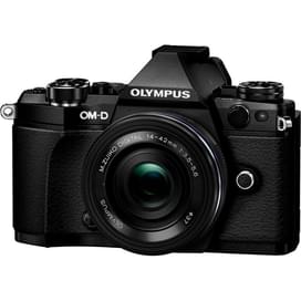 Беззеркальный фотоаппарат Olympus E-M5 II Silver с объективом EZ 14-42 Black фото