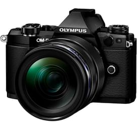 Беззеркальный фотоаппарат Olympus E-M5 Mark II Black с объективом 12-40 PRO Black фото