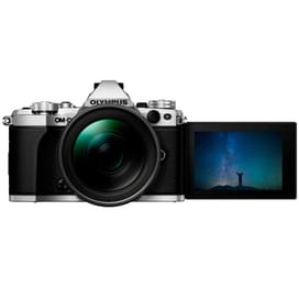 Беззеркальный фотоаппарат Olympus E-M5 Mark II Silver с объективом 12-40 PRO Black фото