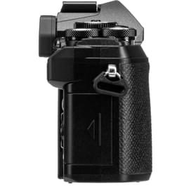 Беззеркальный фотоаппарат Olympus E-M5 Mark III Body, Black фото
