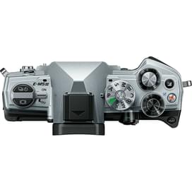 Беззеркальный фотоаппарат Olympus E-M5 Mark III Silver с объективом 14-42 EZ Silver фото