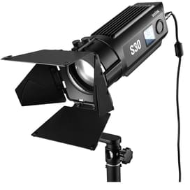 Осветитель светодиодный Godox S30 фокусируемый фото