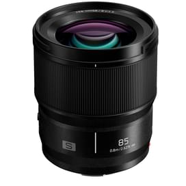 Panasonic Lumix S объективі 85mm f/1.8 фото