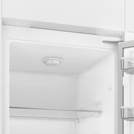 Встраиваемый морозильник Hotpoint HBTF 18I фото