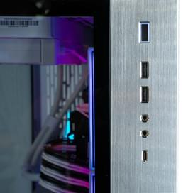 Игровой компьютер TechnoGaming 224(AR7-9800X3D/RTX 5080 16GB/D5 32GB/SSD 2TB/B650M WIFI/СЖО/Lian Li O11 DW фото