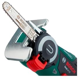 Аккумуляторная цепная пила Bosch EasyCut 12 (06033C9020) фото