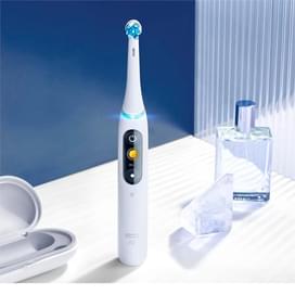 Насадки Oral-B iO Ultimate Clean White для электрической зубной щетки, 2 шт., для тщательного удаления налета фото