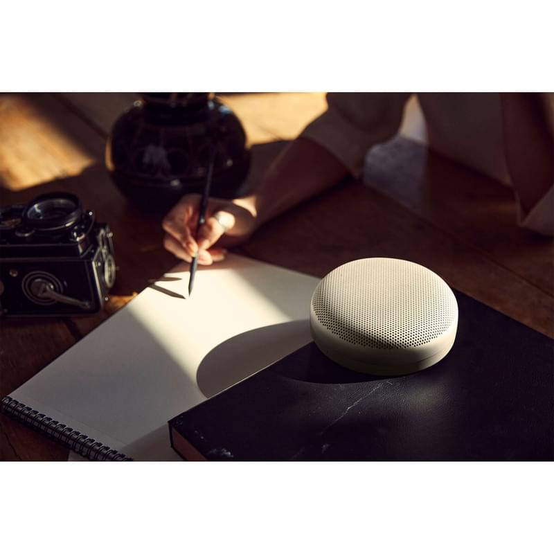 Колонки Bluetooth Bang & Olufsen BeoSound A1 2nd Gen, Grey Mist - фото #9, Technodom.kz
