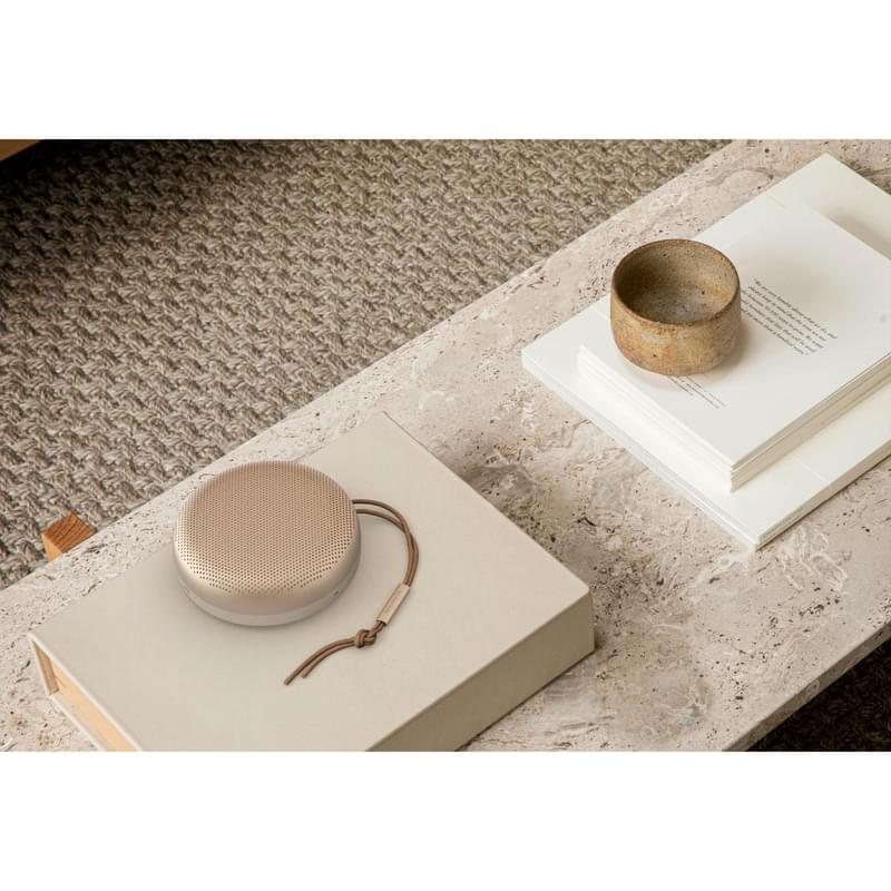 Колонки Bluetooth Bang & Olufsen BeoSound A1 2nd Gen, Green - фото #7, Technodom.kz