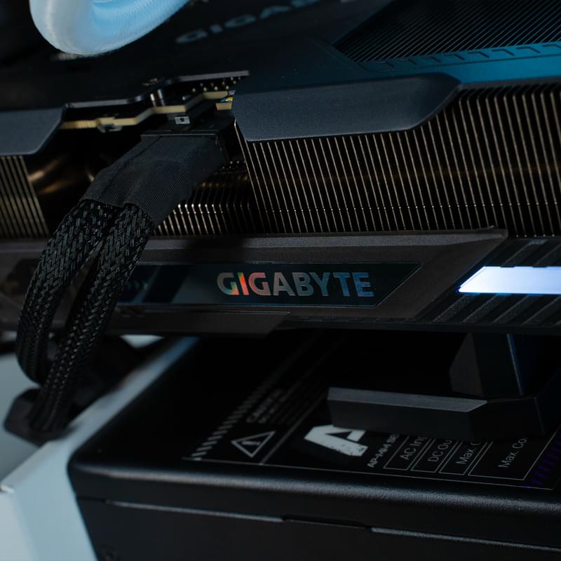 Игровой компьютер TechnoGaming 226 (AR7-7800X3D/RTX 5070 16GB/D5 32GB/SSD 1TB/B650M-E WIFI/СЖО/MOD3 Mini WH) - фото #5, Technodom.kz