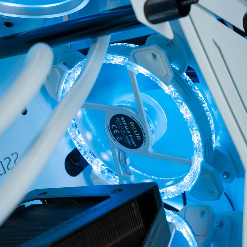 Игровой компьютер TechnoGaming 226 (AR7-7800X3D/RTX 5070 16GB/D5 32GB/SSD 1TB/B650M-E WIFI/СЖО/MOD3 Mini WH) - фото #7, Technodom.kz