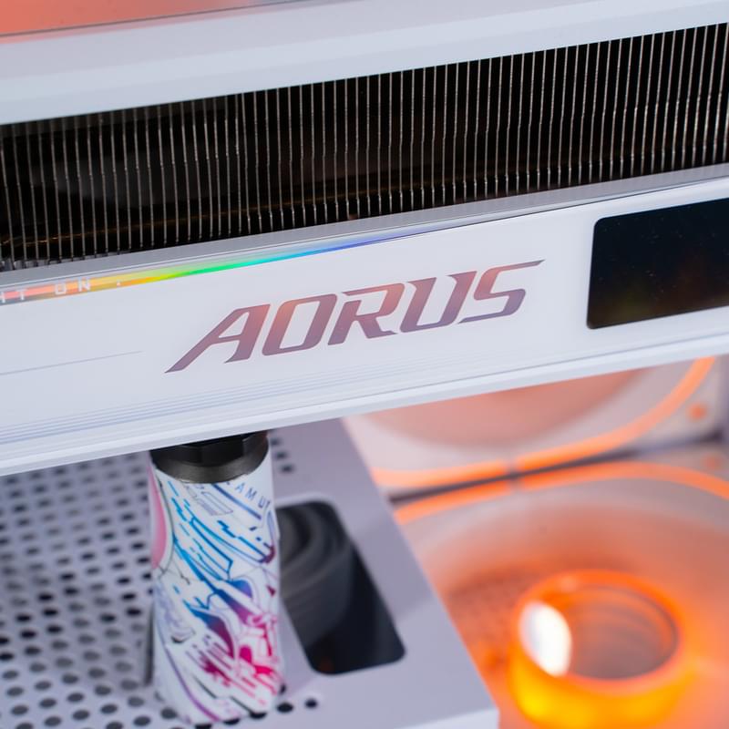 Игровой компьютер TechnoGaming 270(AR7-9800X3D/RTX5090 32GB/D5 64GB/SSD 3TB/X870 AORUS STEALTH ICE/C500P) - фото #16, Technodom.kz